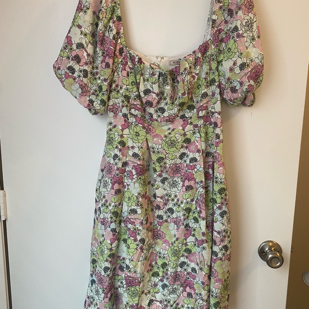 BCBGeneration Floral Spring Puff Sleeve Cottagecore Mini Dress Size 6 NWOT